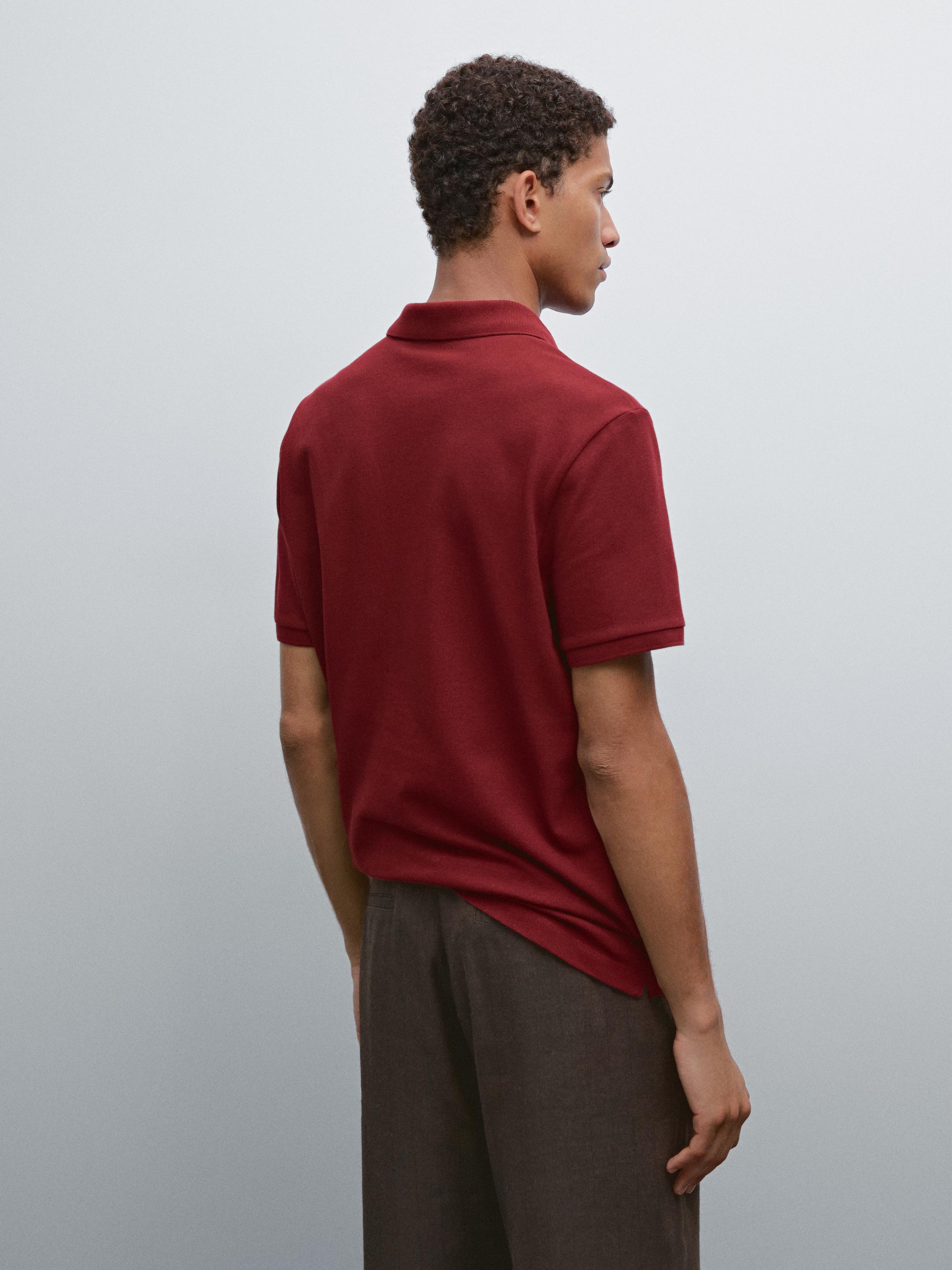 Camisa Polo com Microestrutura em Piquê