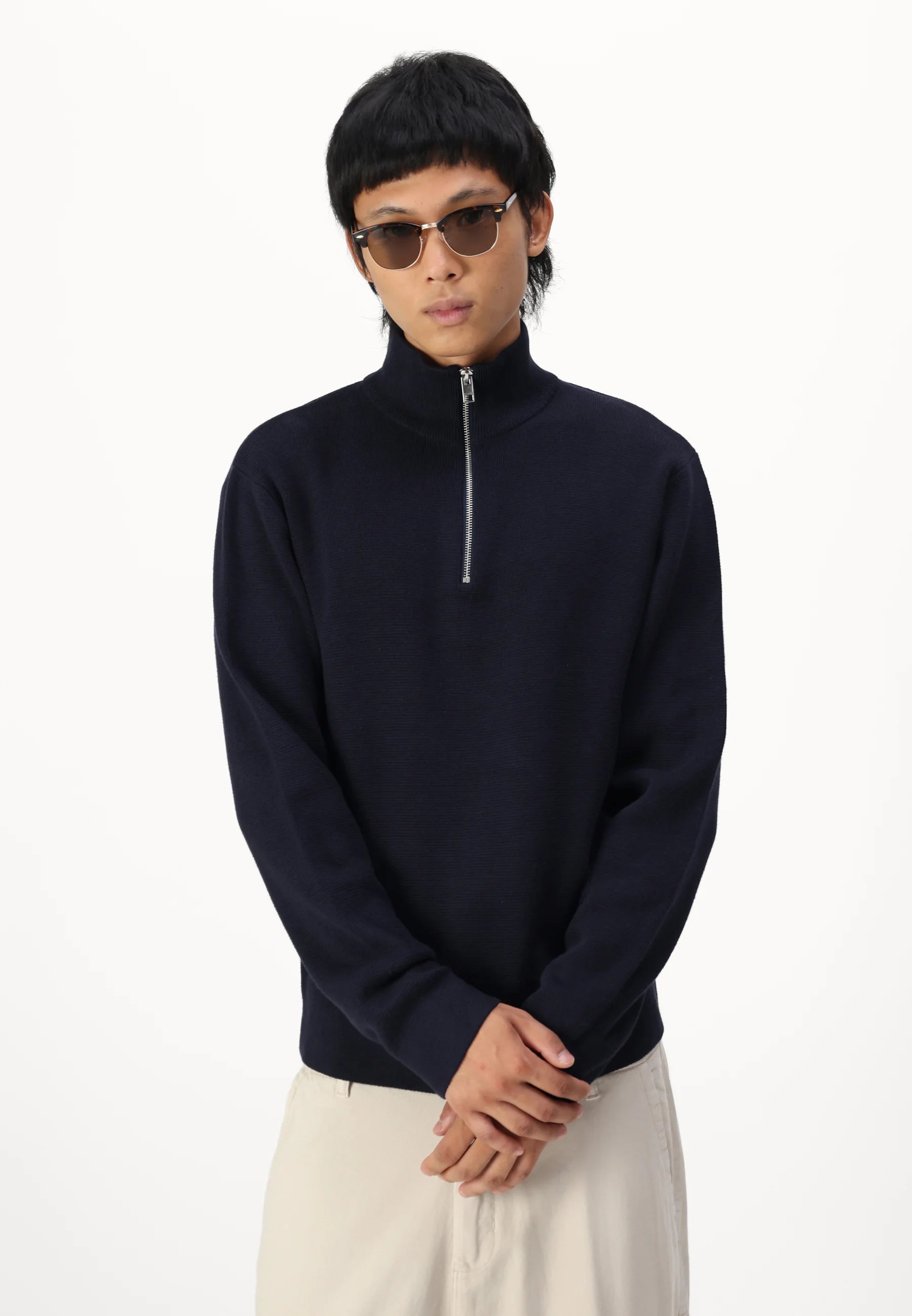 Suéter Comfort Texturizada com Gola Alta e Zíper - Azul marinho