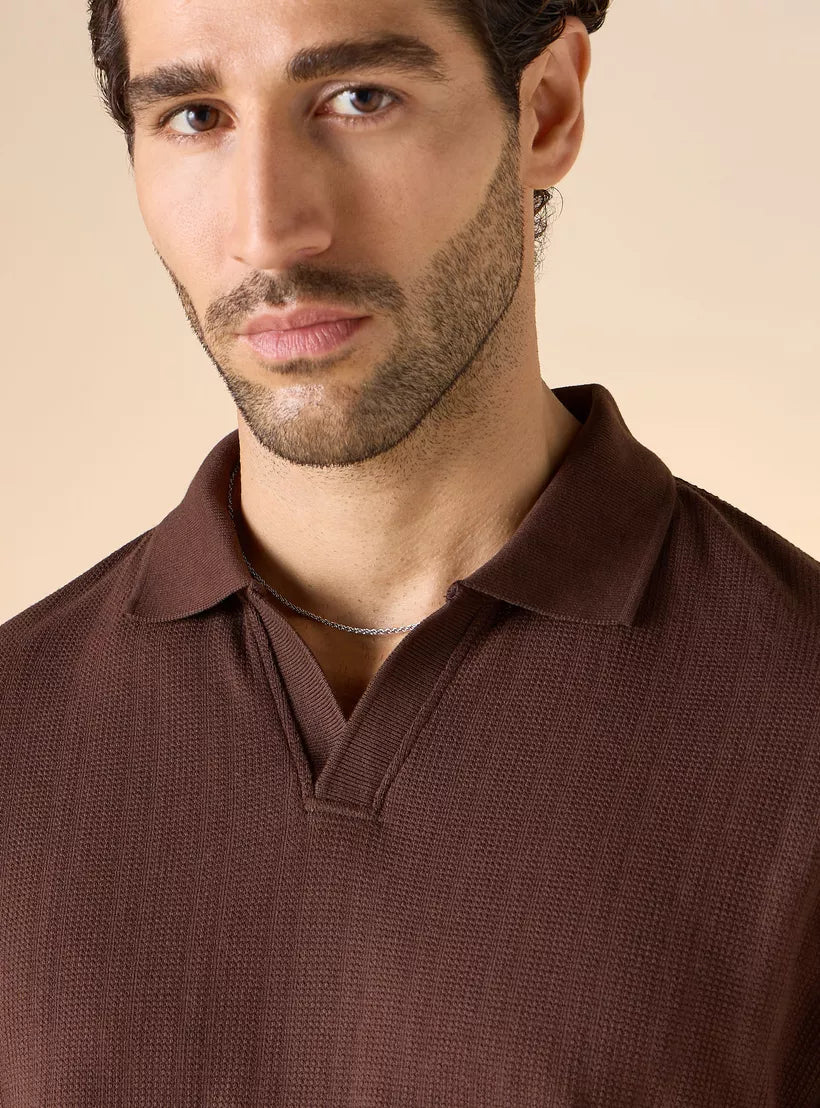 Camiseta Polo Boxy Texturizada - Marrom