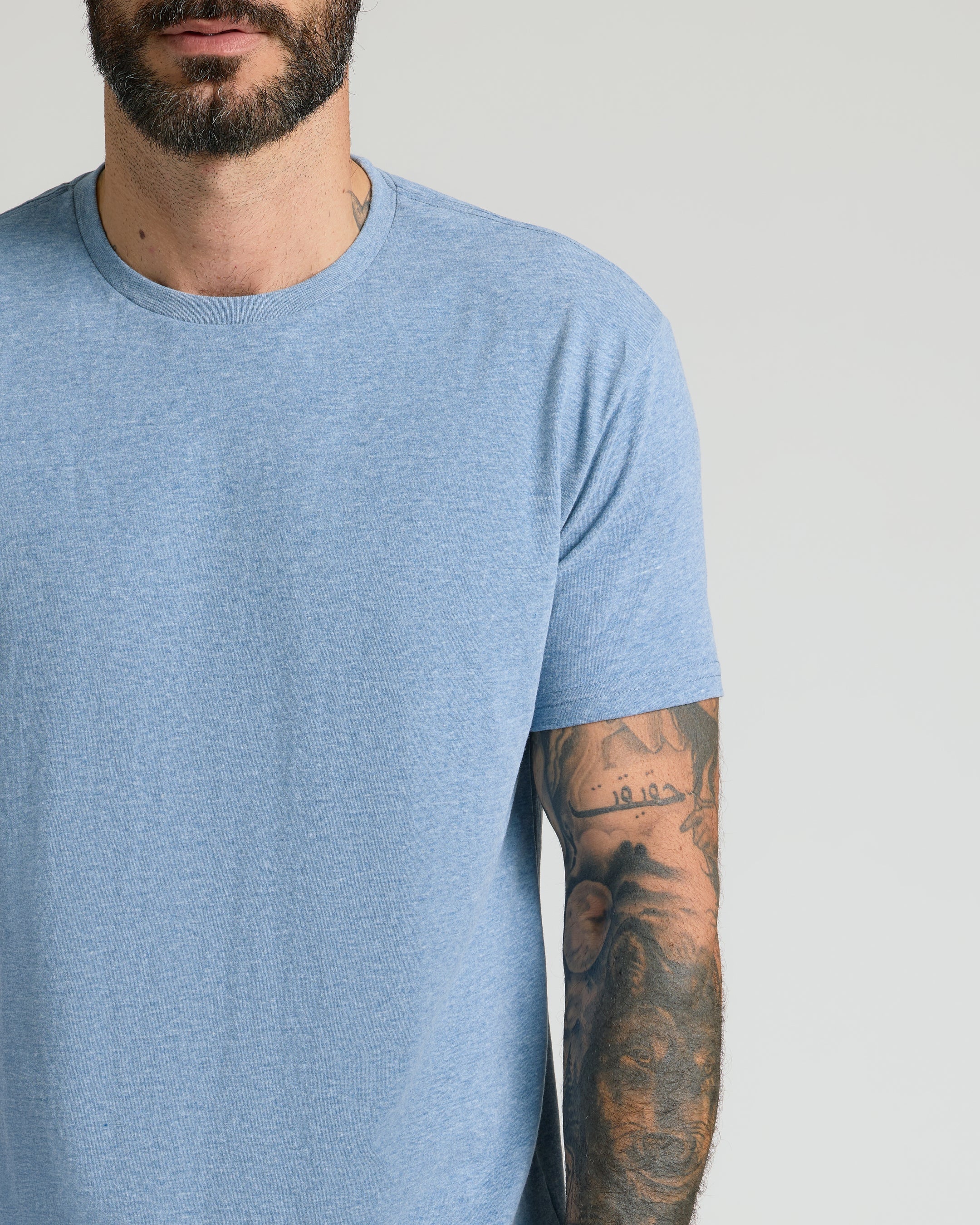 Camiseta Clássica Gola Redonda - Azul Índigo
