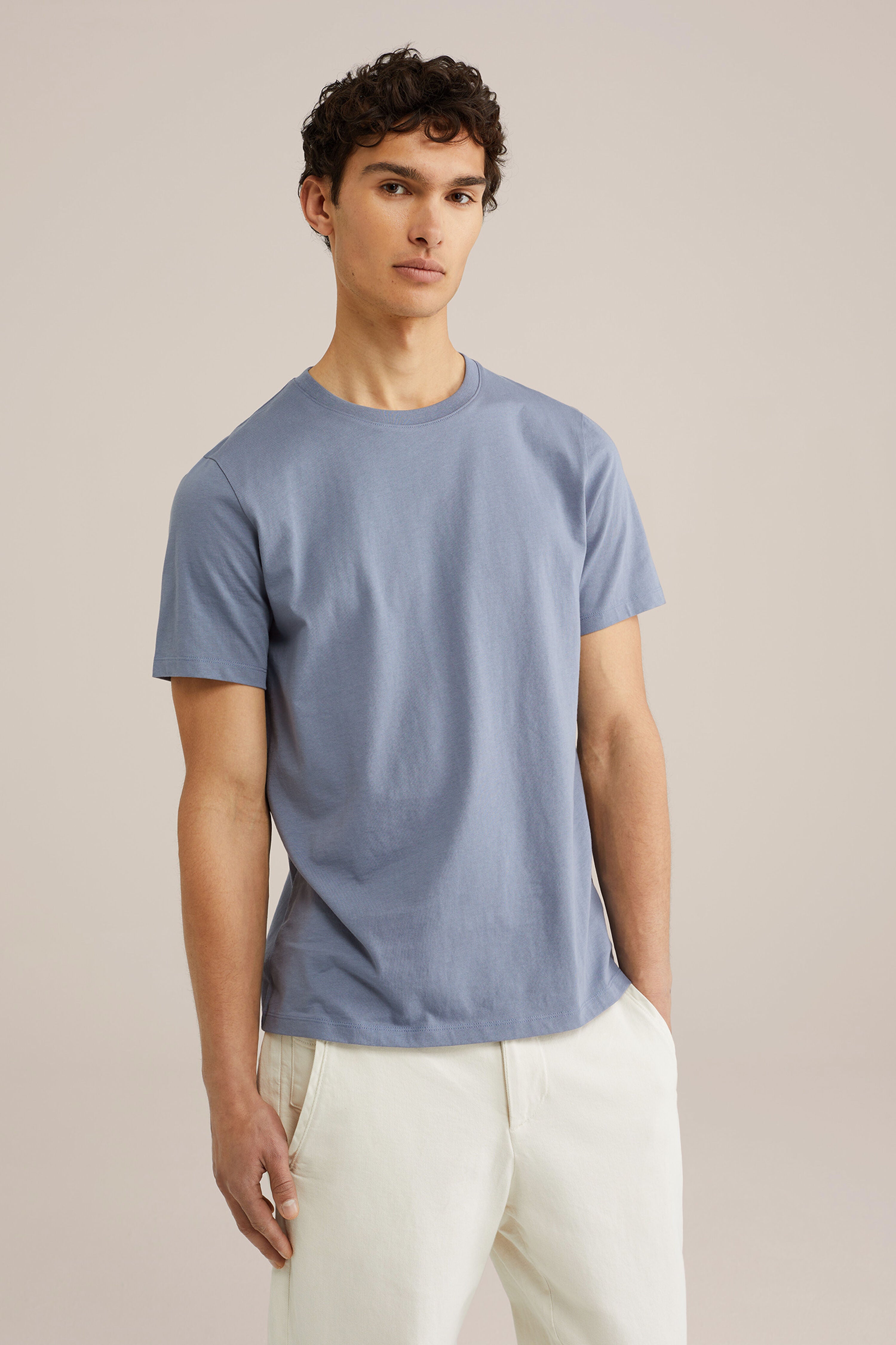 Camiseta Básica de Corte Regular - Azul claro