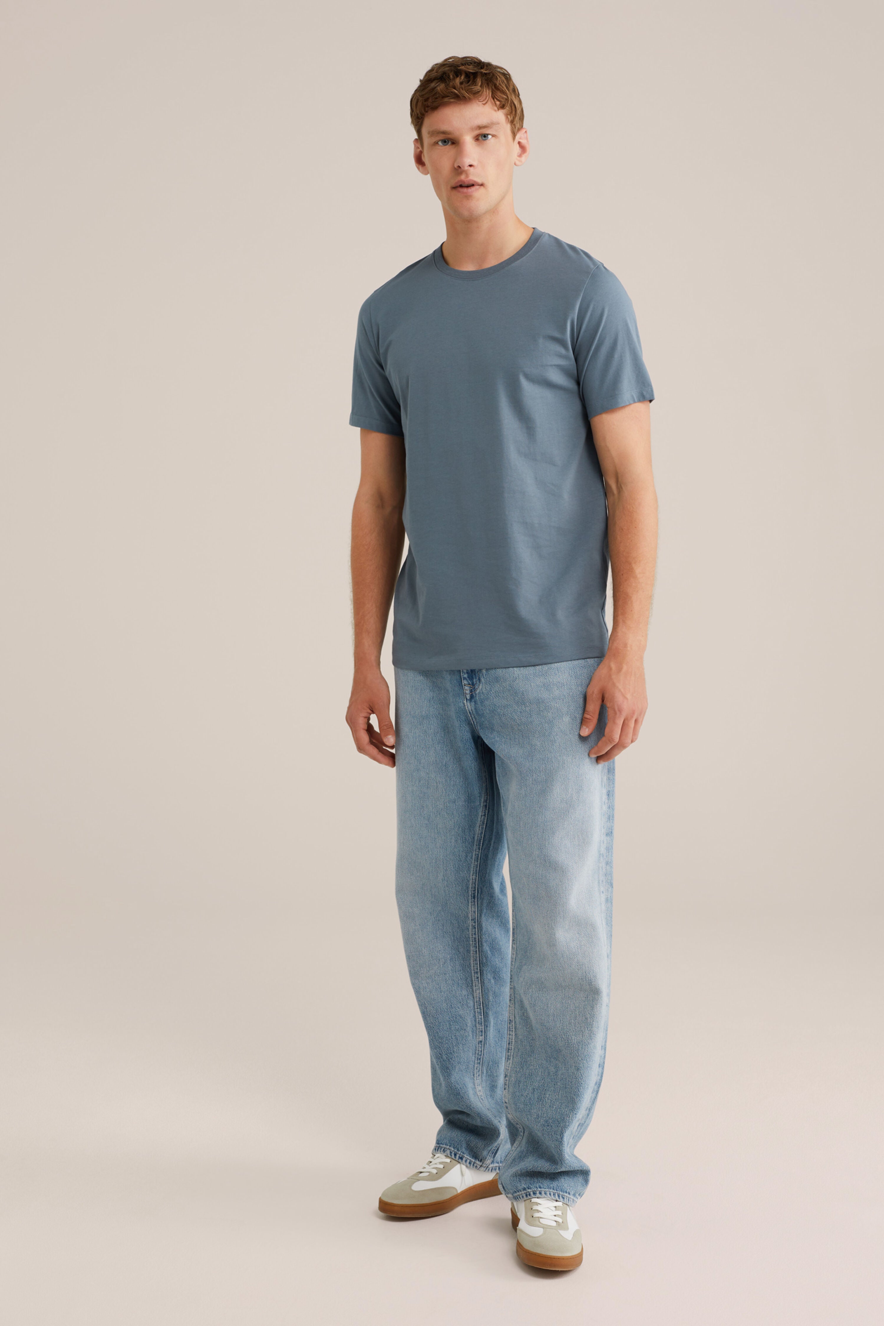 Camiseta Básica de Corte Regular - Azul