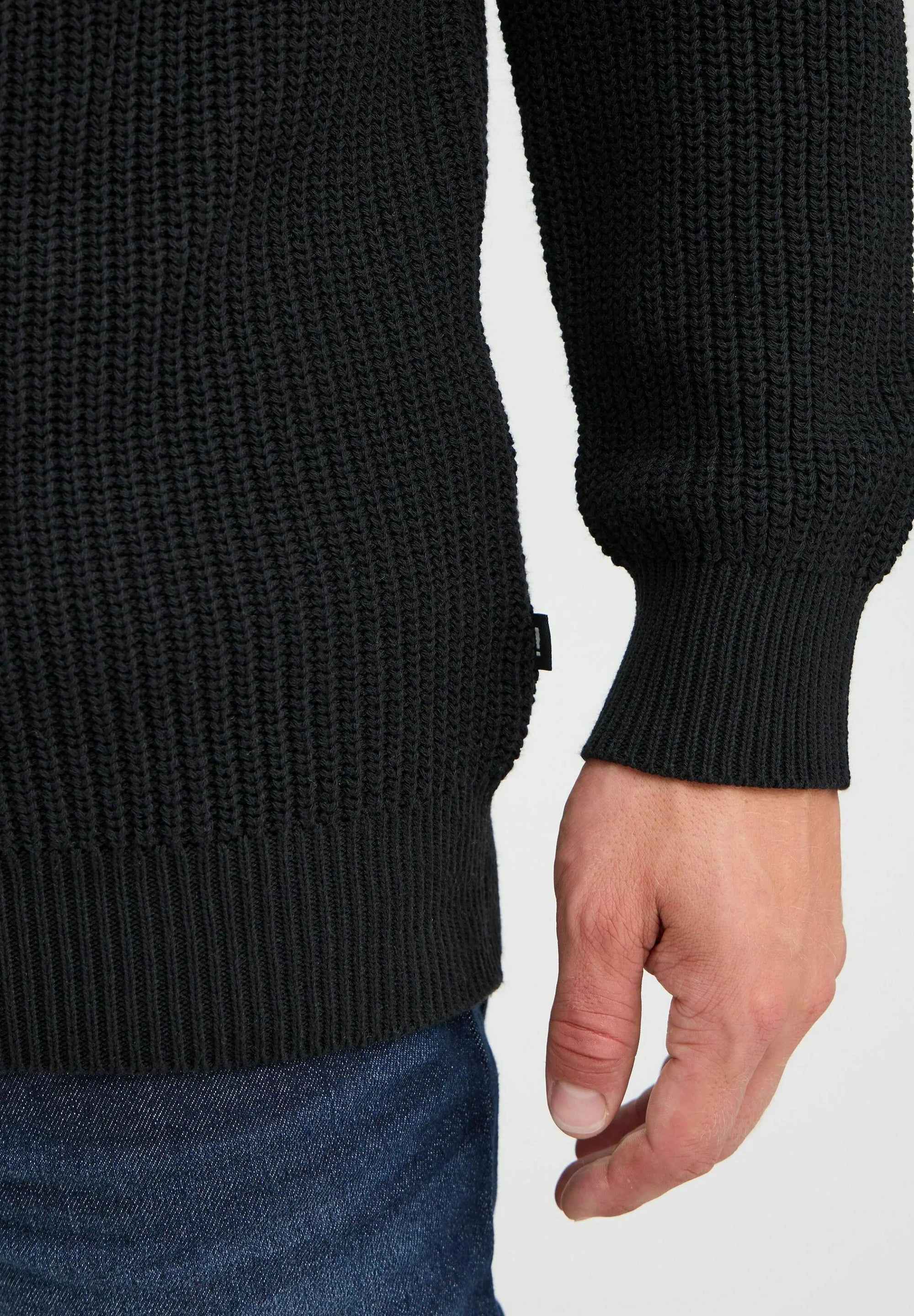 Suéter Masculino Gola Troyer com Ziper - Preto