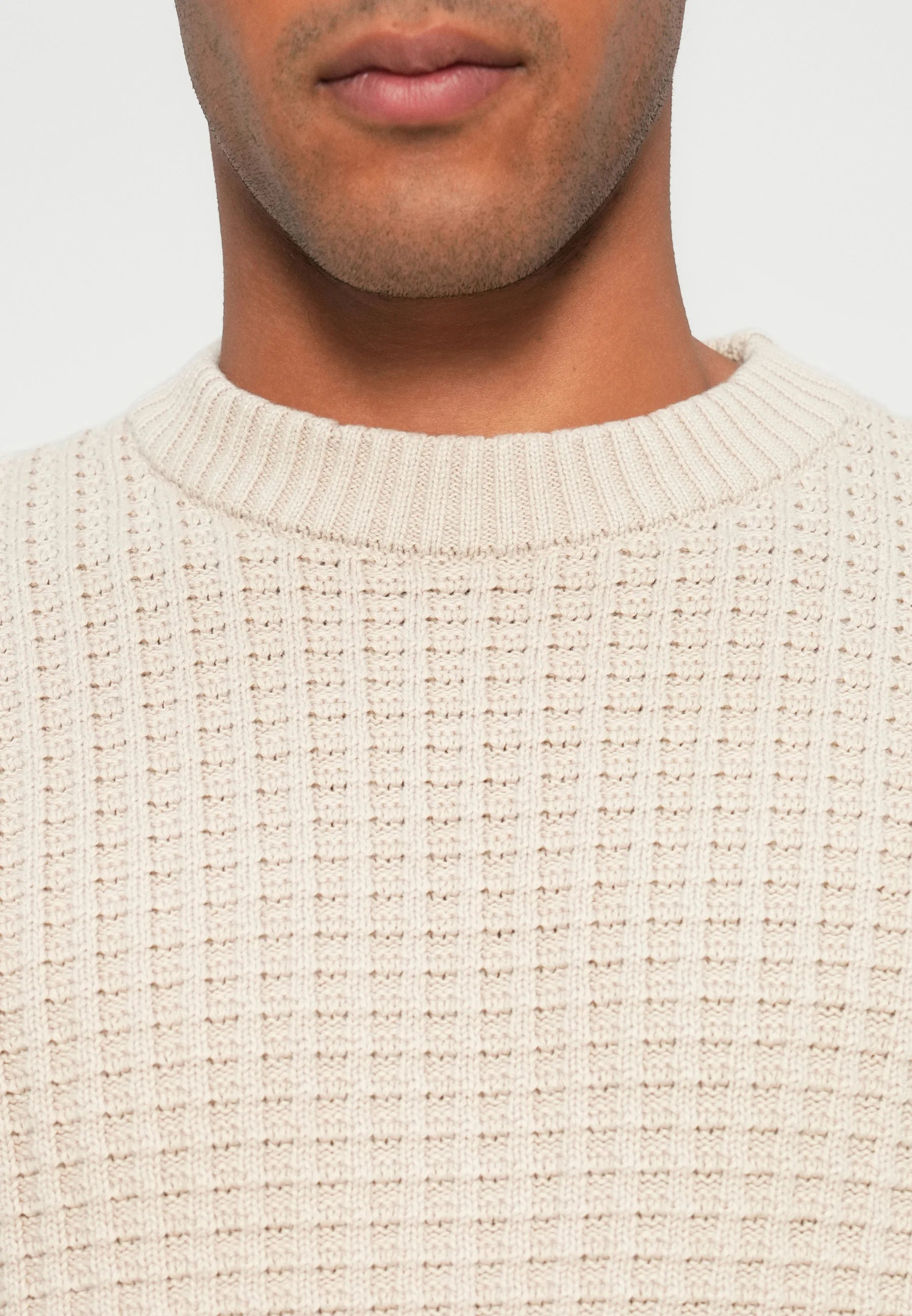 Suéter Masculino Gola Redonda Texturizado - Off white