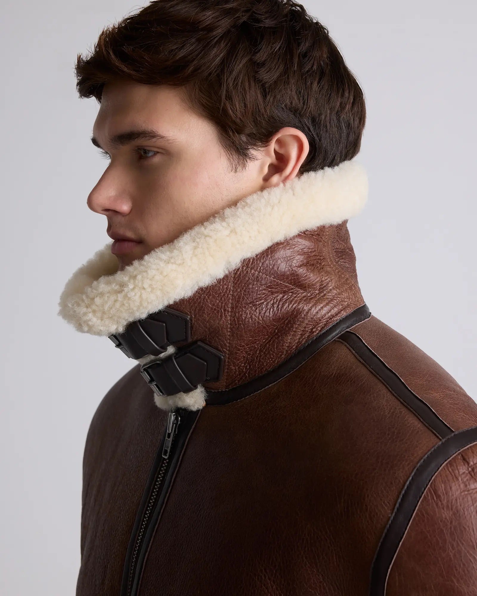 Jaqueta Bomber Masculina em Shearling 100% Natural - Marrom