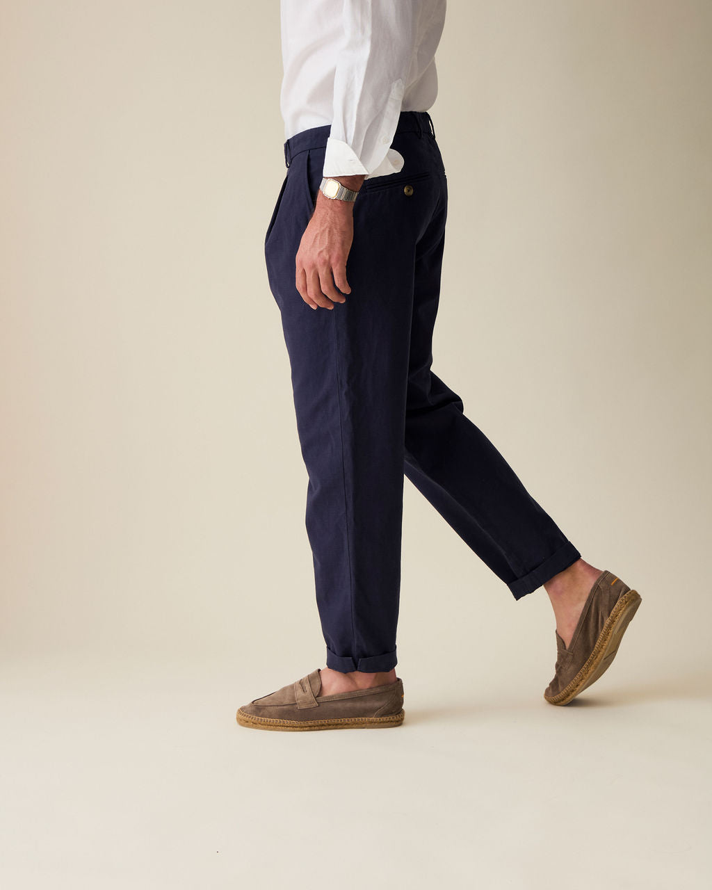 Calça Reta em Linho - Azul Marinho
