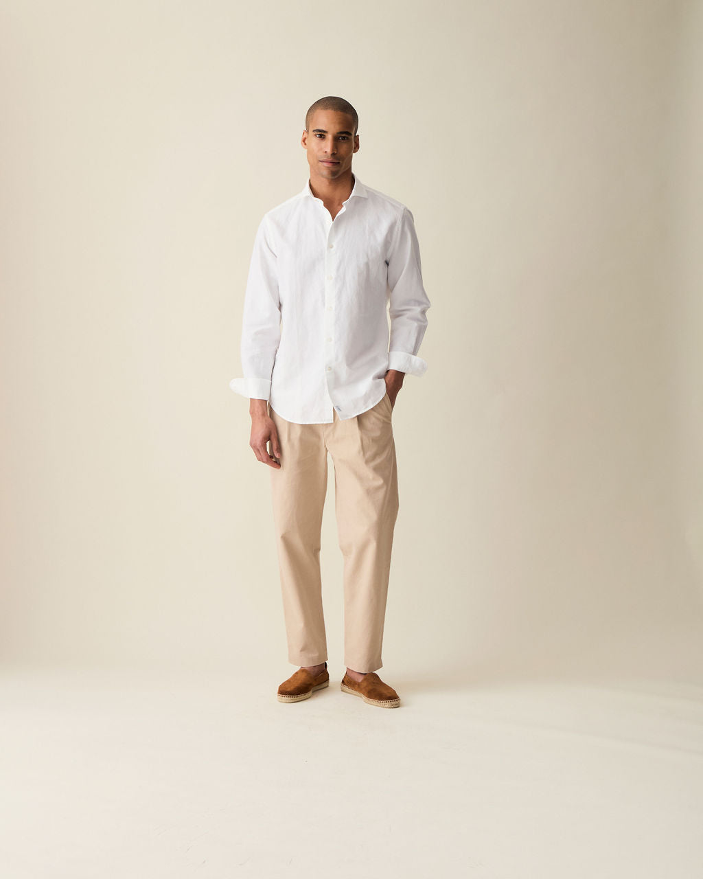 Calça Reta em Linho - Creme