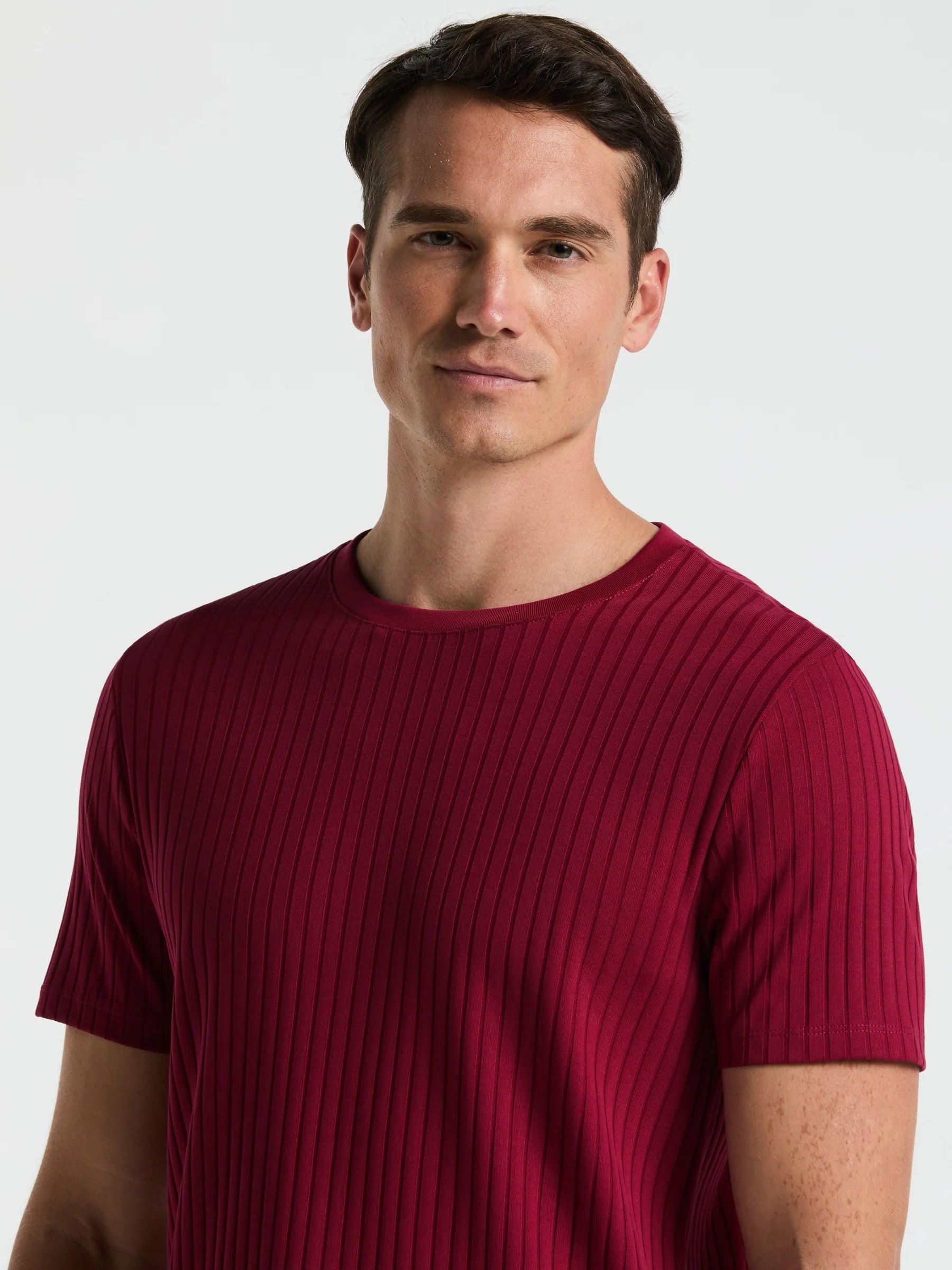 Camiseta Canelada de Gola Redonda Blend - Marsala