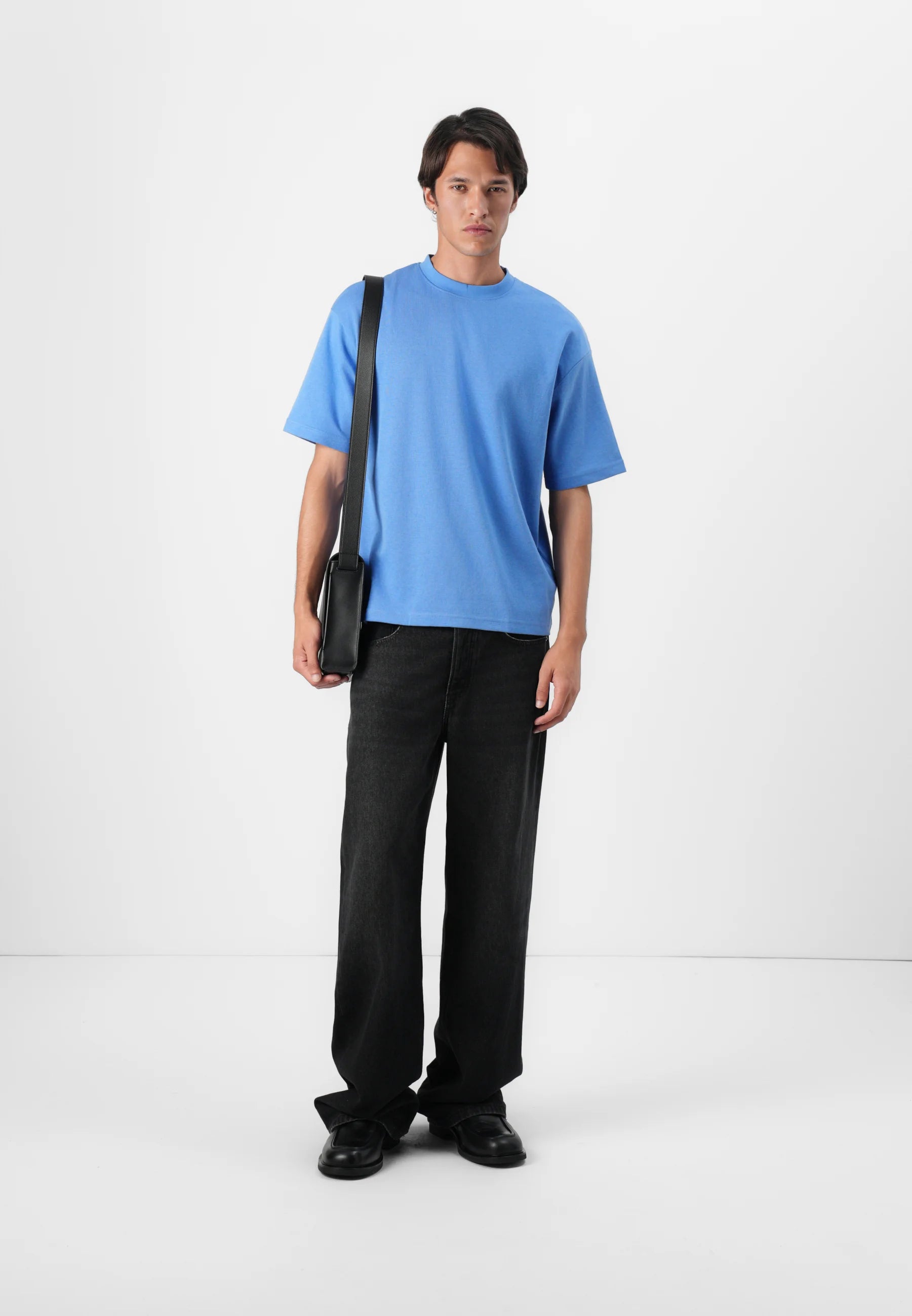 Camiseta Básica Masculina Oversized Gola Redonda - Azul
