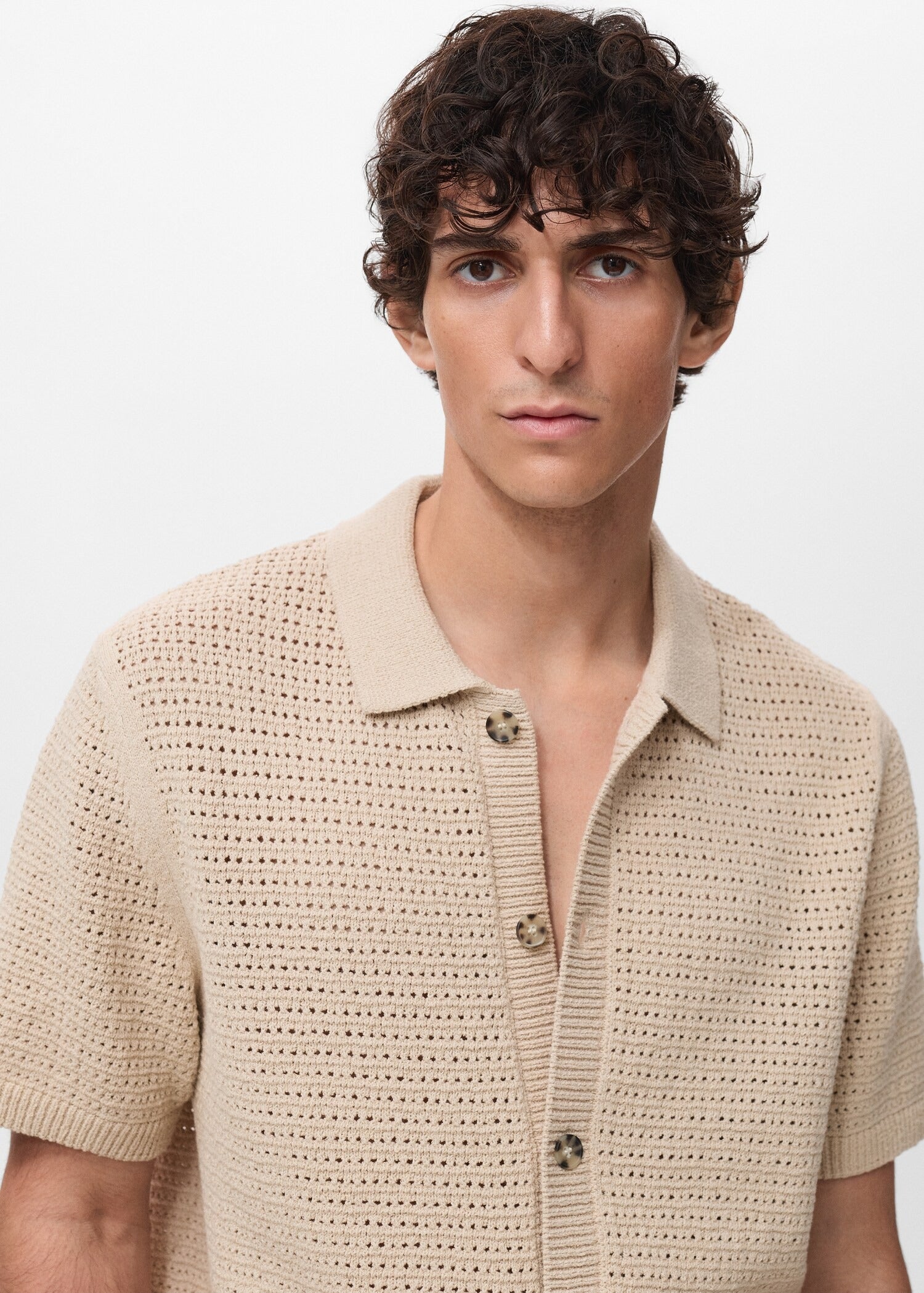 Camisa Polo em Crochê Malha Vazada - Bege