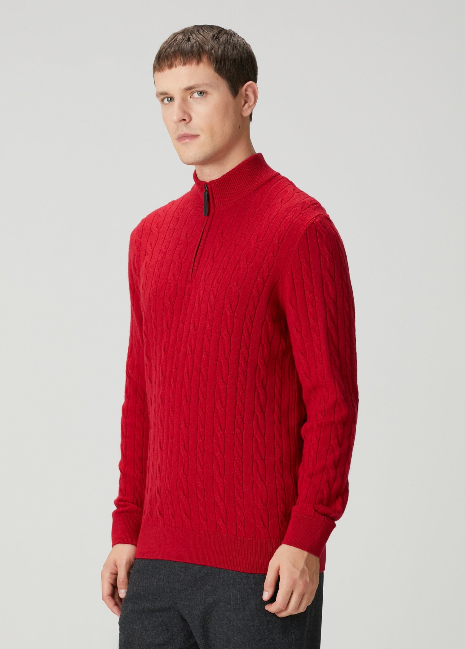 Suéter Masculino Texturizado com Gola Alta e Zíper