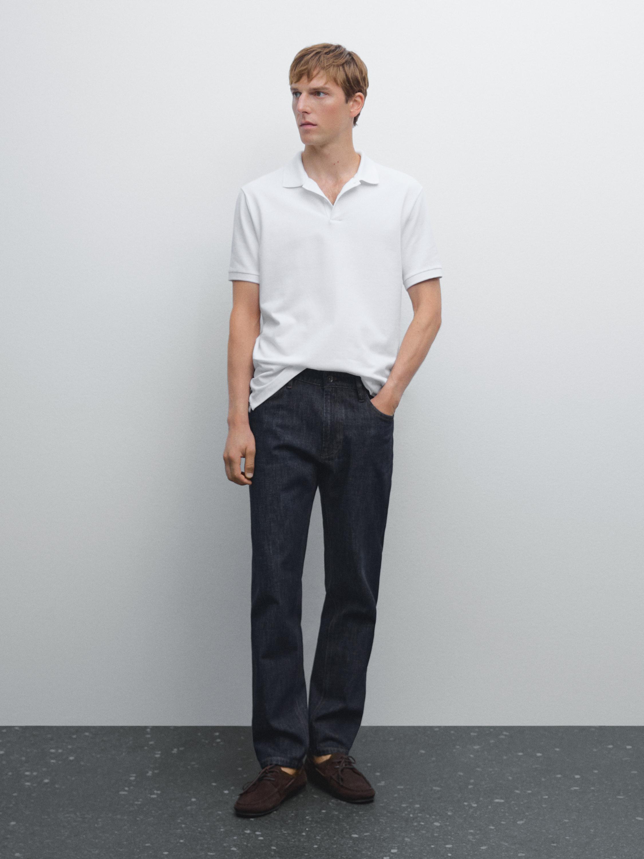 Camisa Polo com Microestrutura em Piquê