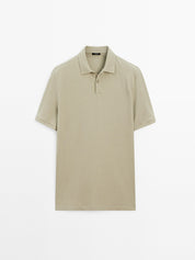 Camisa Polo com Microestrutura em Piquê