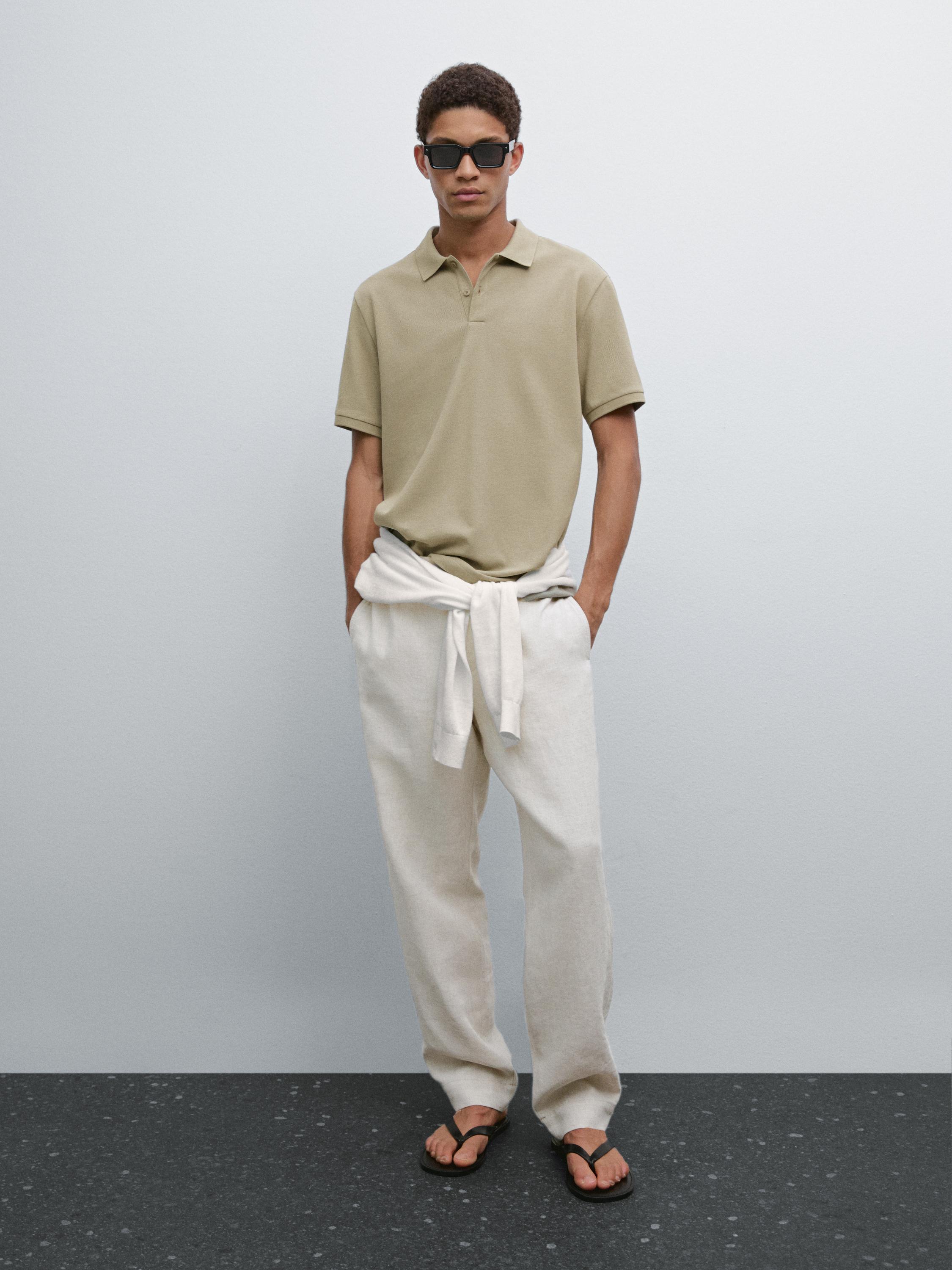 Camisa Polo com Microestrutura em Piquê