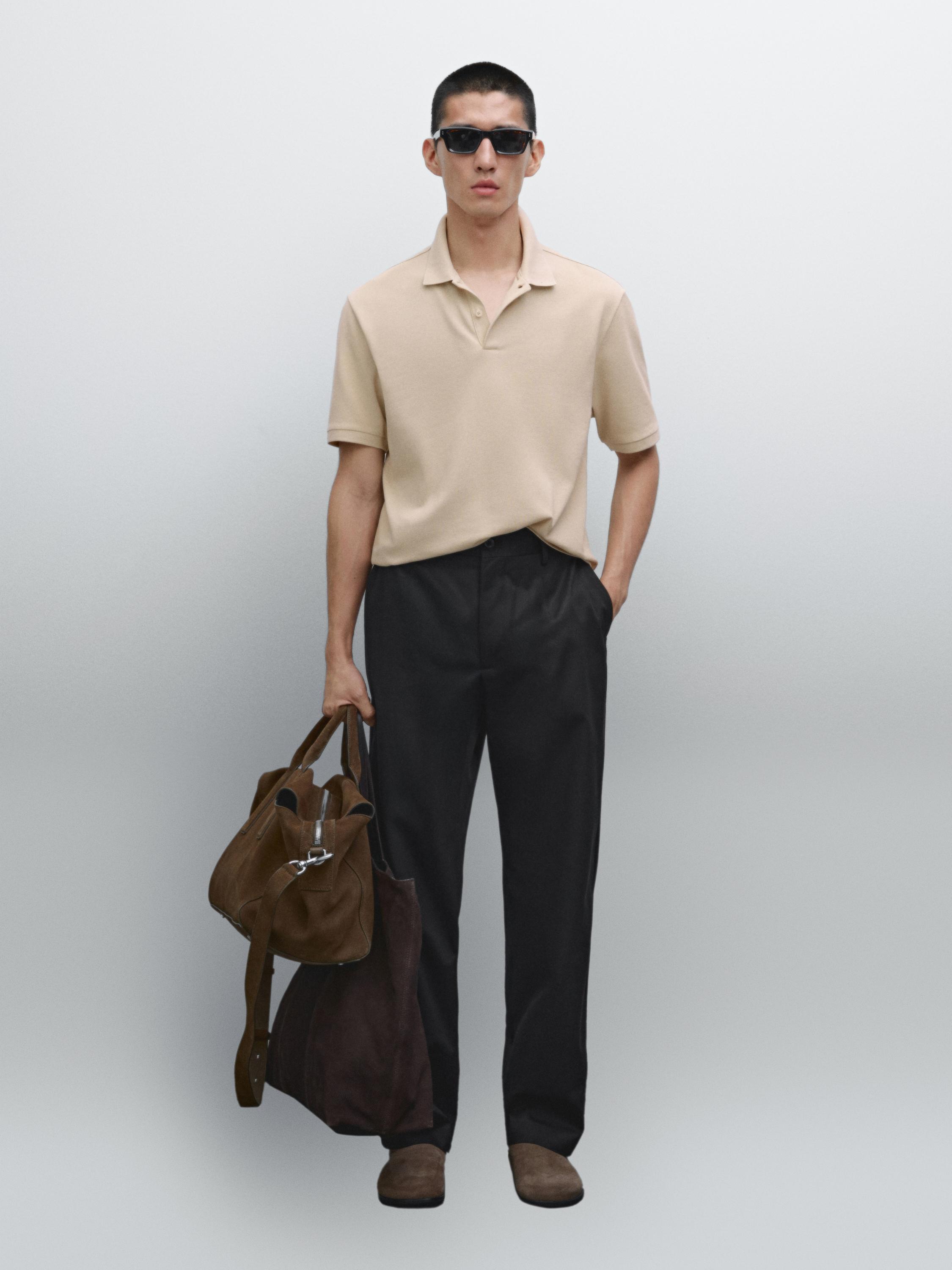 Camisa Polo com Microestrutura em Piquê