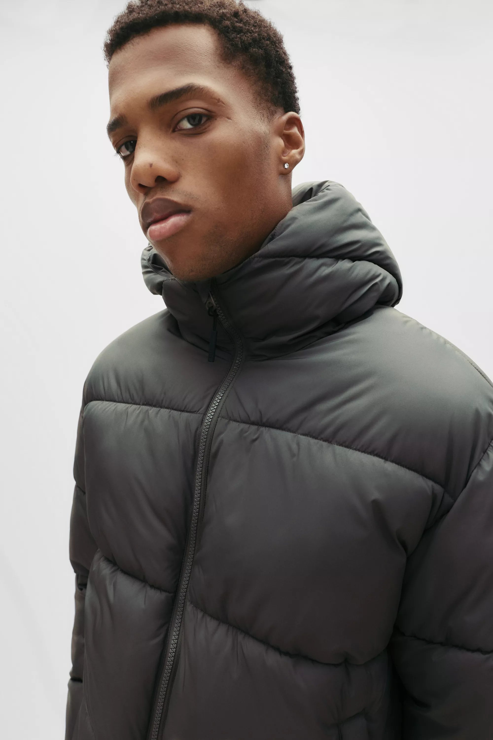 Jaqueta Puffer Blend com Capuz - Cinza escuro