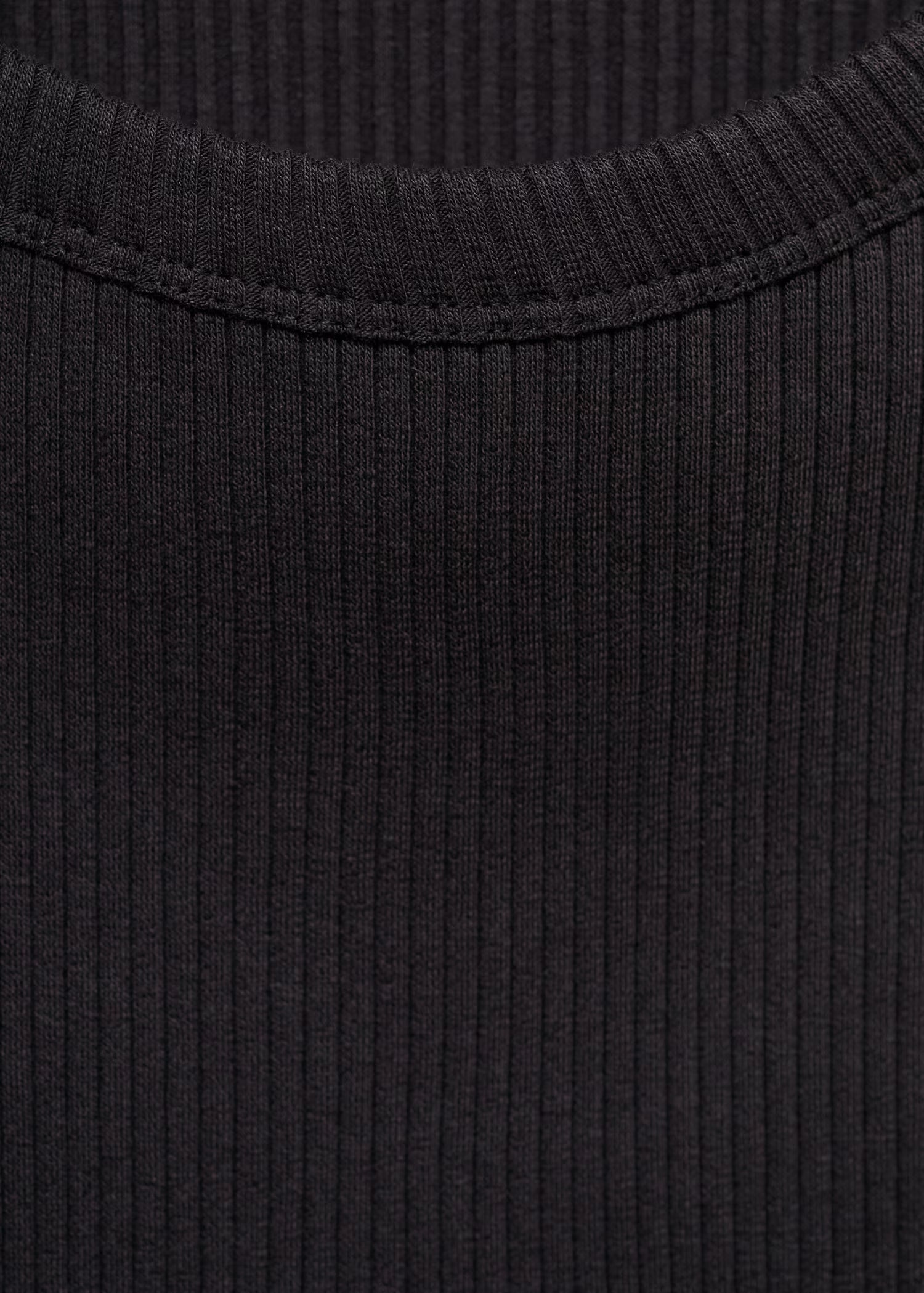 Regata Básica Canelada - Preto