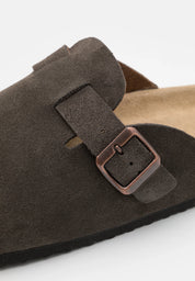 Sandália Masculina em Camurça - Marrom escuro