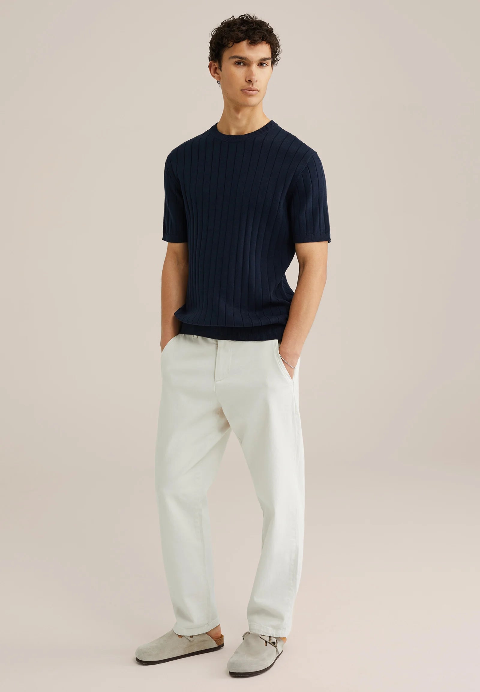 Camiseta Listrada em Algodão Texturizado - Azul marinho