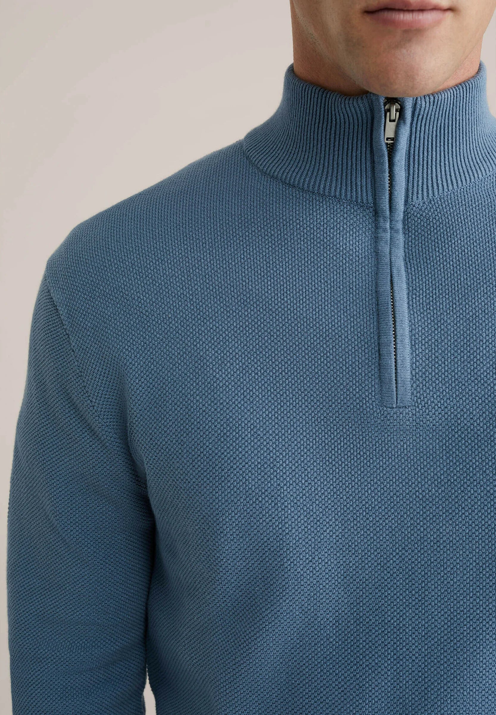 Suéter Masculino em Algodão com Gola Troyer e Zíper - Azul claro