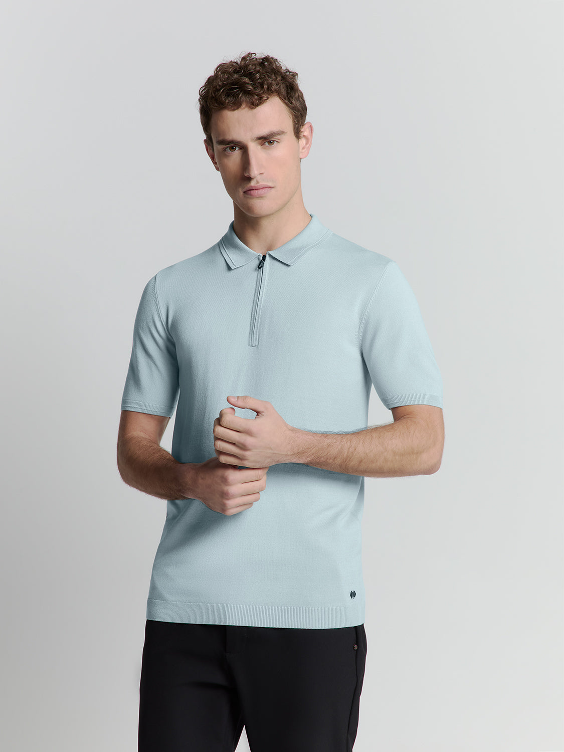Camisa Polo com Zíper - Gelo