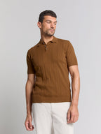 Camisa Gola Polo e Textura - Marrom