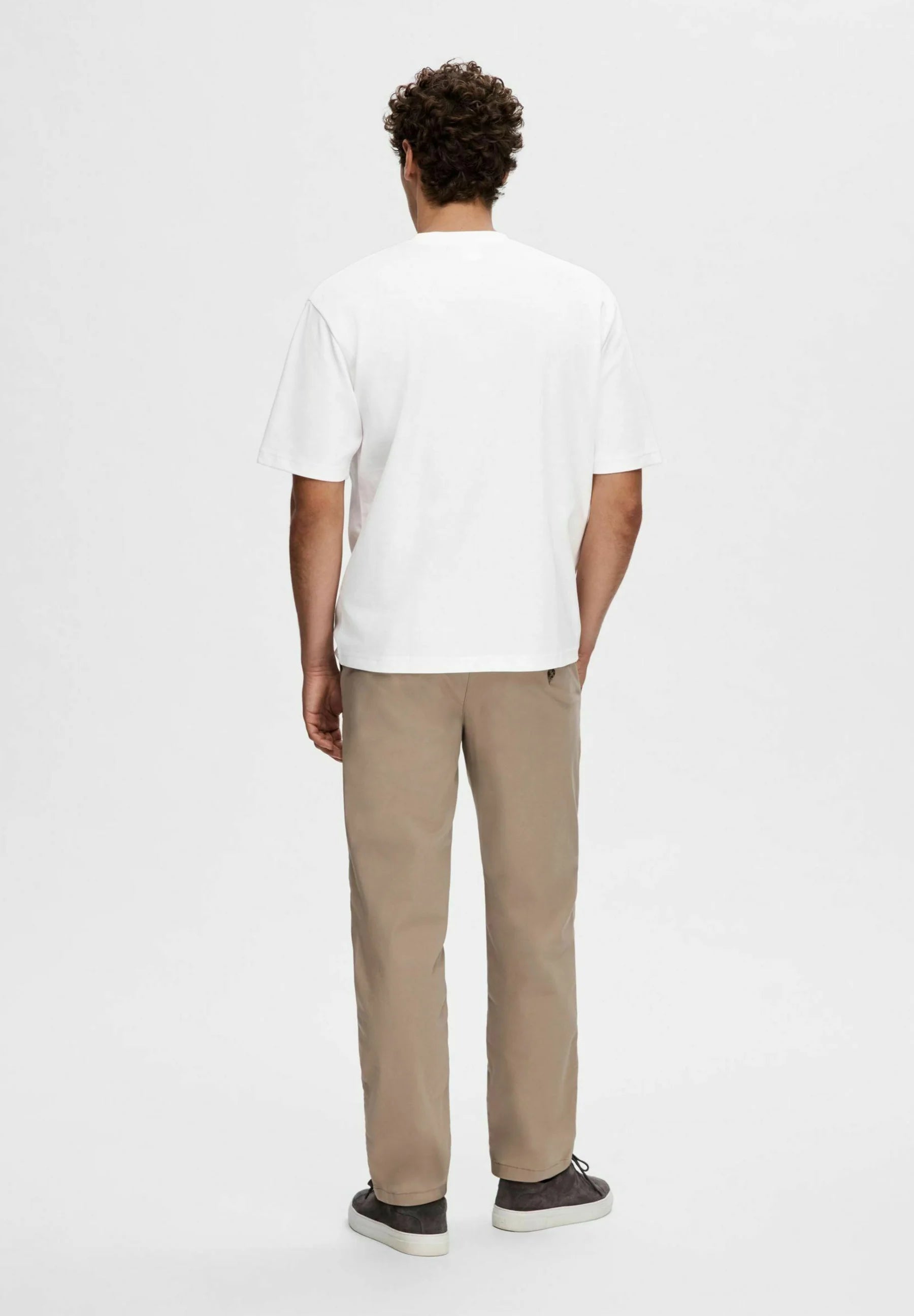 Camiseta Básica Masculina Oversized Gola Redonda - Branco