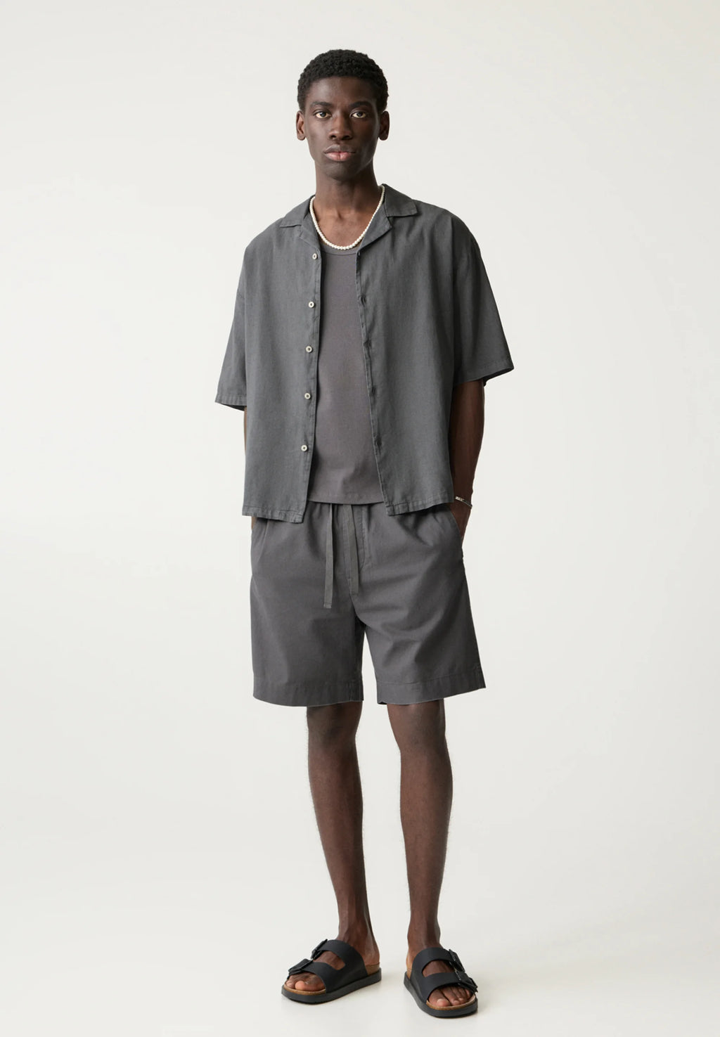 Camisa Clássica em Linho - Cinza escuro