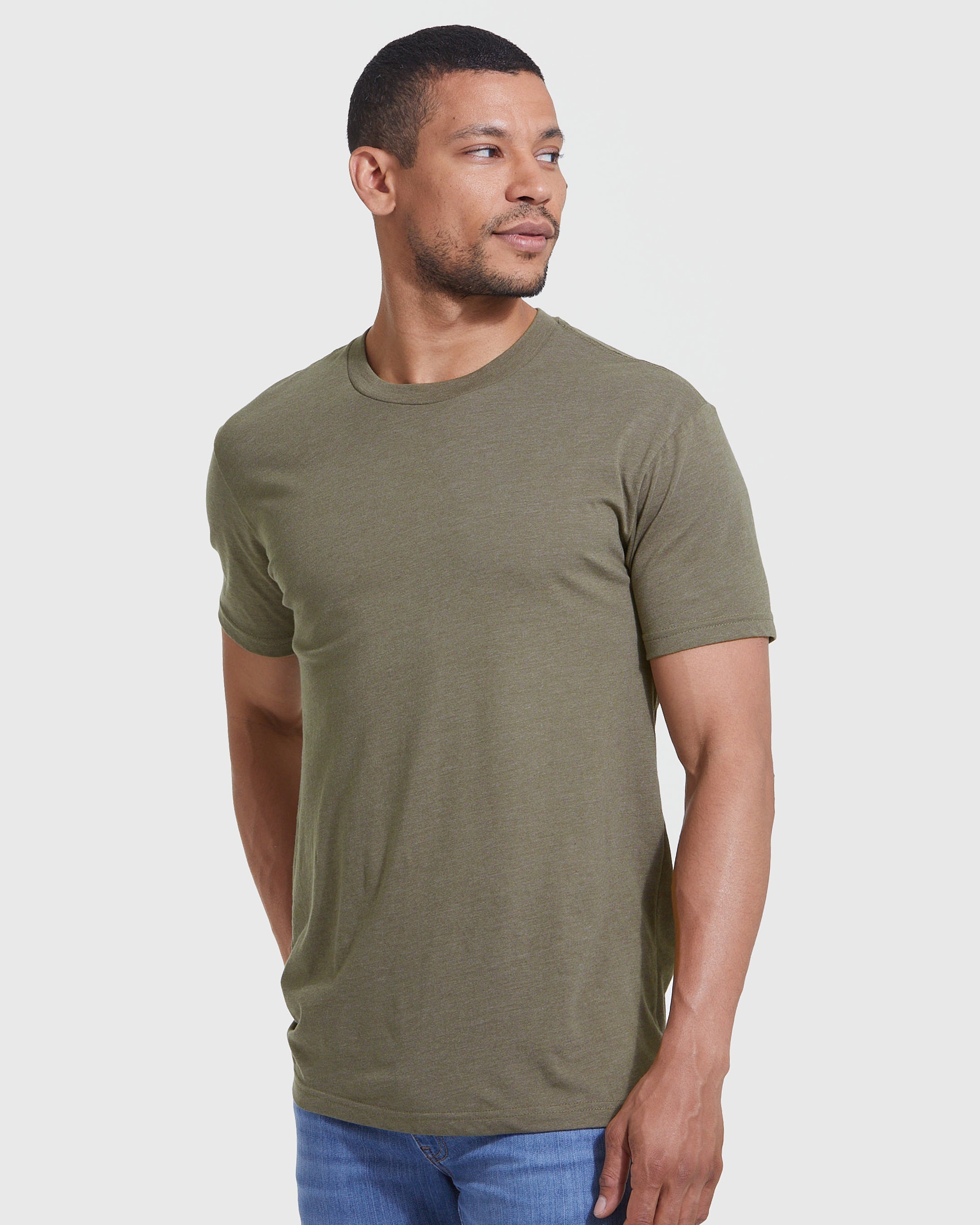 Camiseta Clássica Gola Redonda - Verde claro