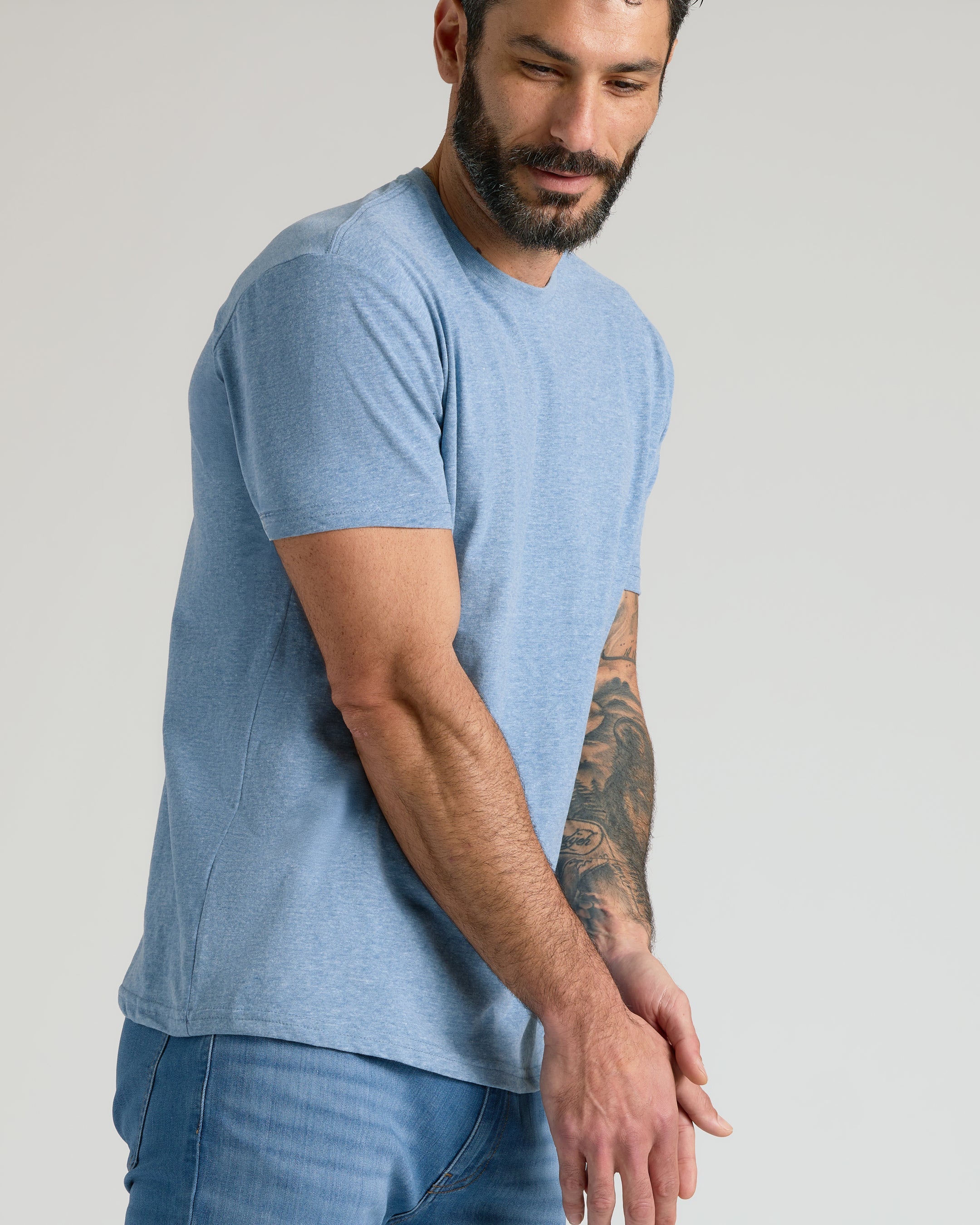 Camiseta Clássica Gola Redonda - Azul Índigo