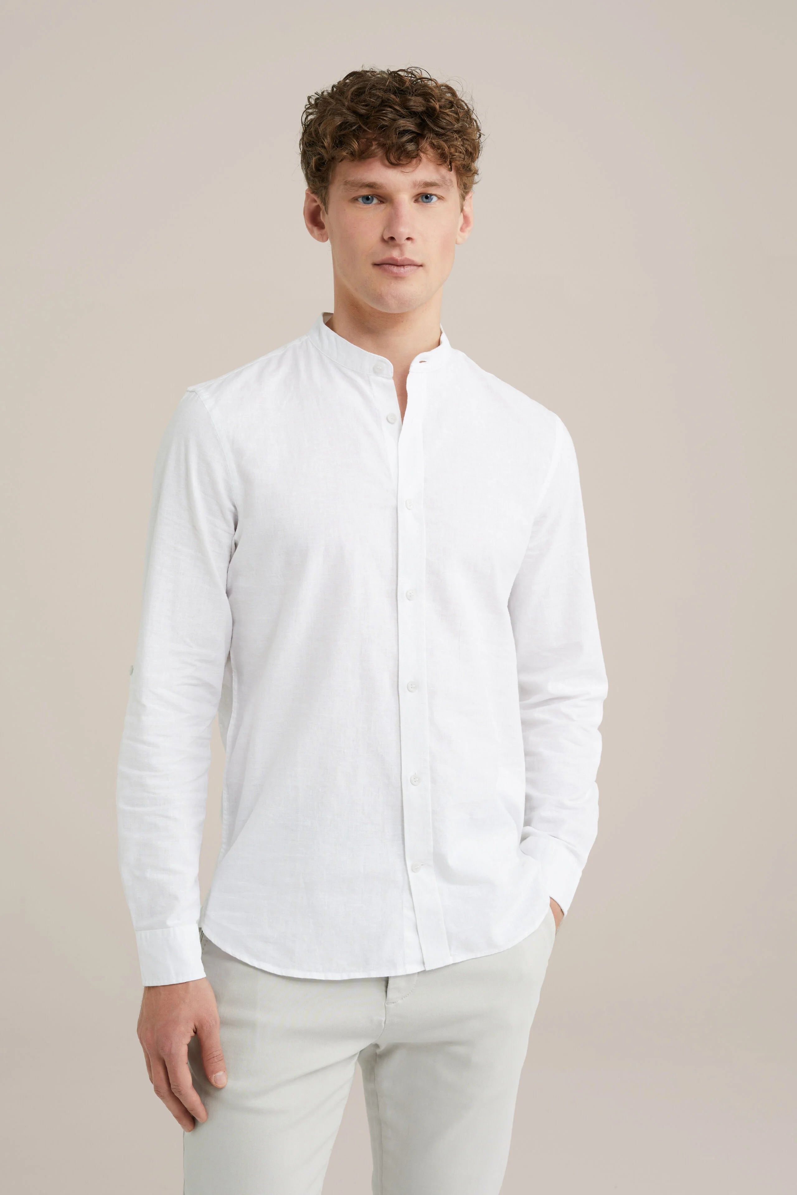 Camisa Regular Fit em Linho Misto com Gola Mao - Branco