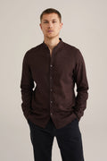 Camisa Regular Fit em Linho Misto com Gola Mao - Marrom