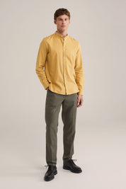 Camisa Regular Fit em Linho Misto com Gola Mao - Amarelo