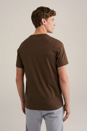 Camiseta Básica de Corte Regular - Marrom