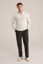 Suéter de Corte Regular com Zíper - Bege