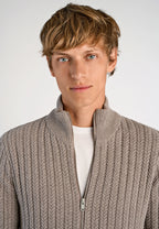 Cardigan Texturizado em Tricô com Gola Alta e Zíper - Bege