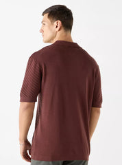 Camiseta Polo Texturizada Listrada - Bordô