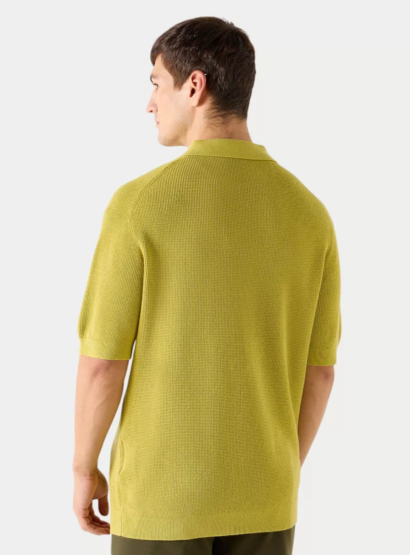 camiseta-polo-masculina-verde-lima-costas.jpg