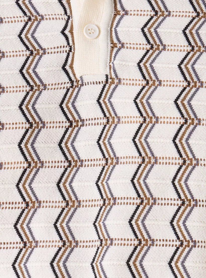 Detalhe do Tecido e Estampa Geométrica