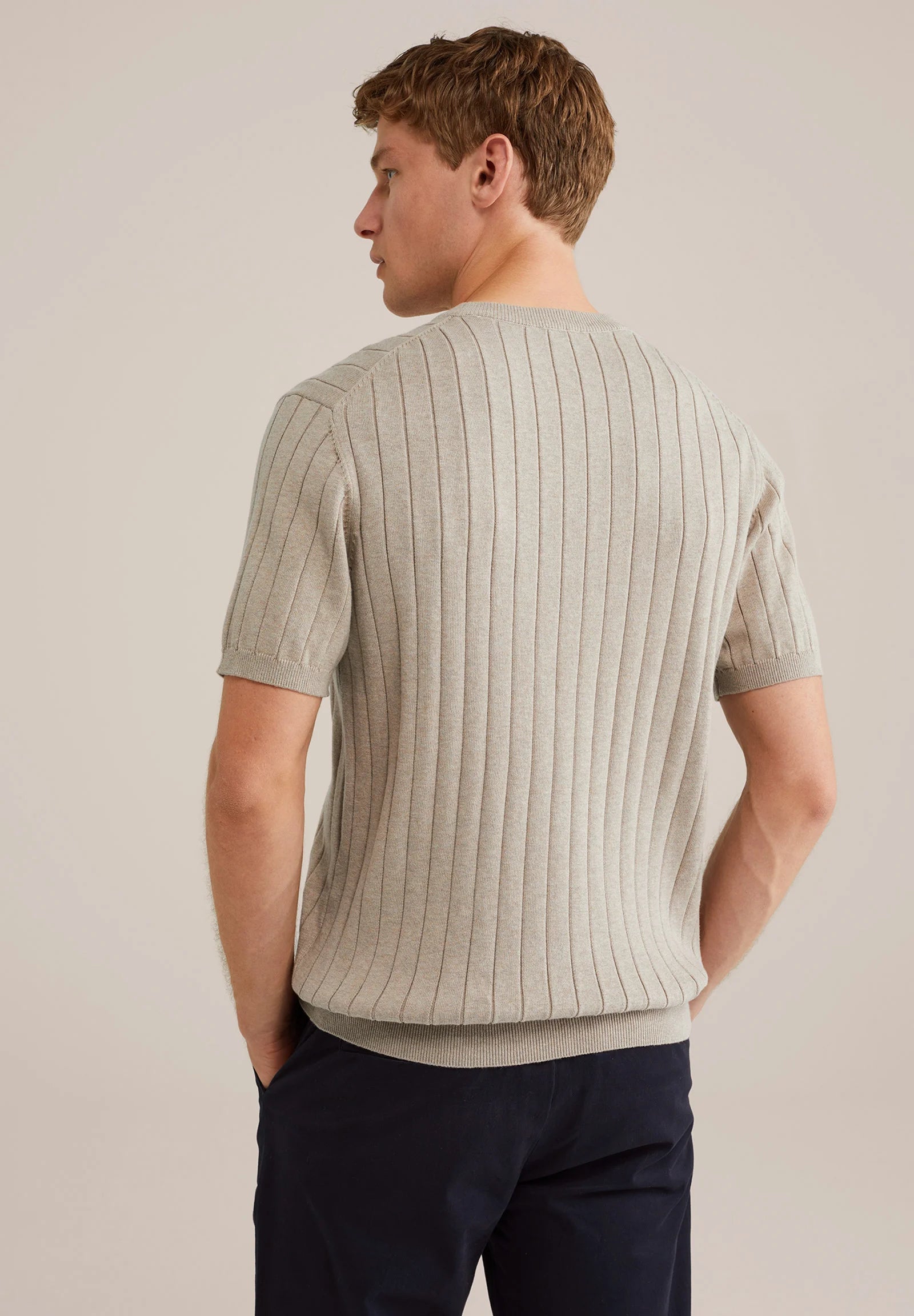 Camiseta Listrada em Algodão Texturizado - Bege