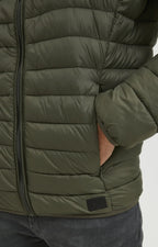 Jaqueta Puffer Ultraleve em Poliamida - Verde Militar