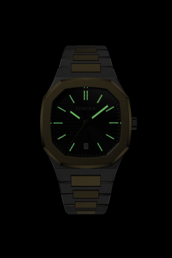 Relógio August Safira 10ATM - Dourado e Preto