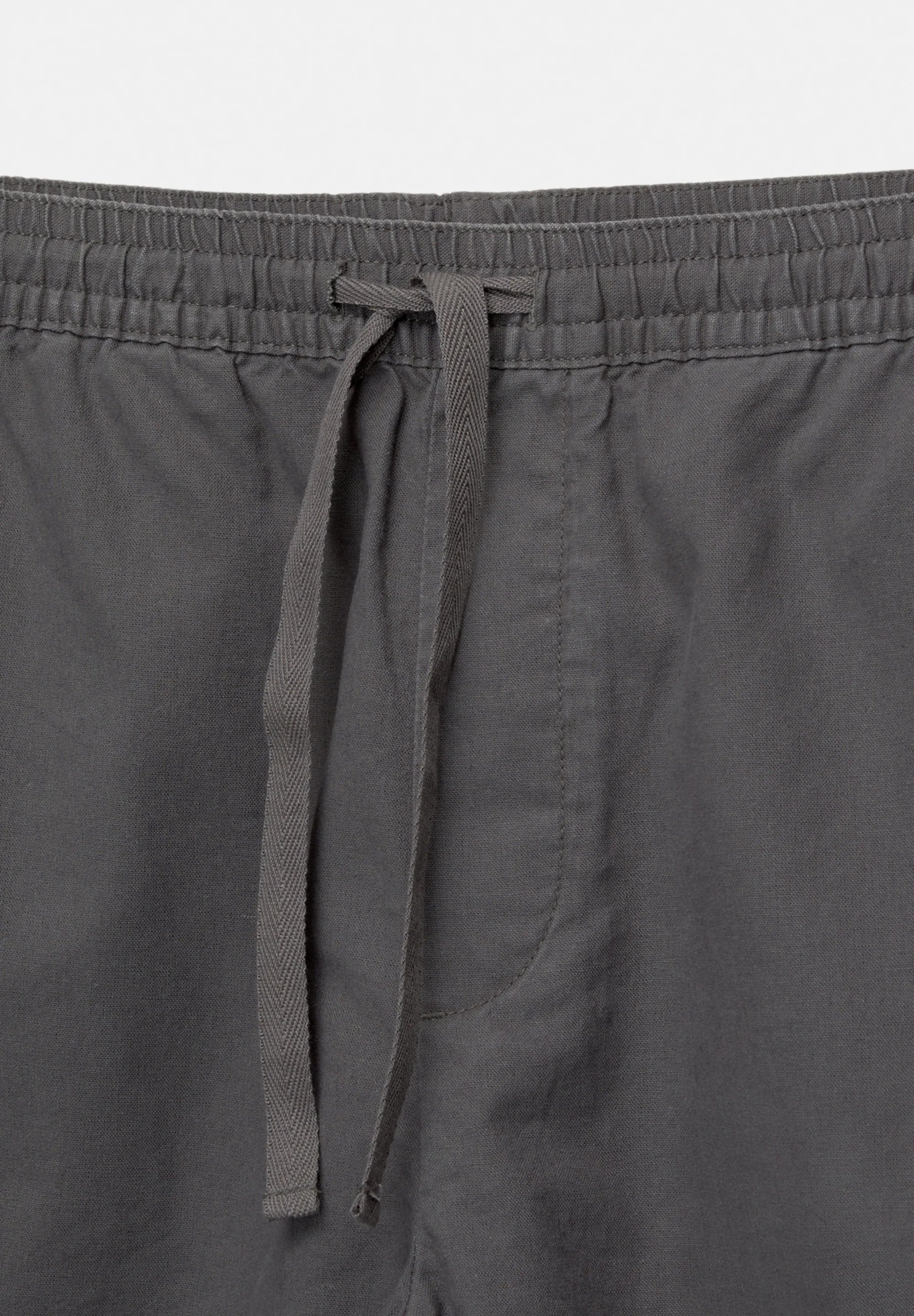 Bermuda em Linho - Cinza escuro