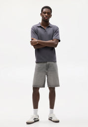 Bermuda Jeans Reta - Cinza escuro