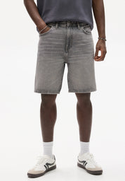 Bermuda Jeans Reta - Cinza escuro