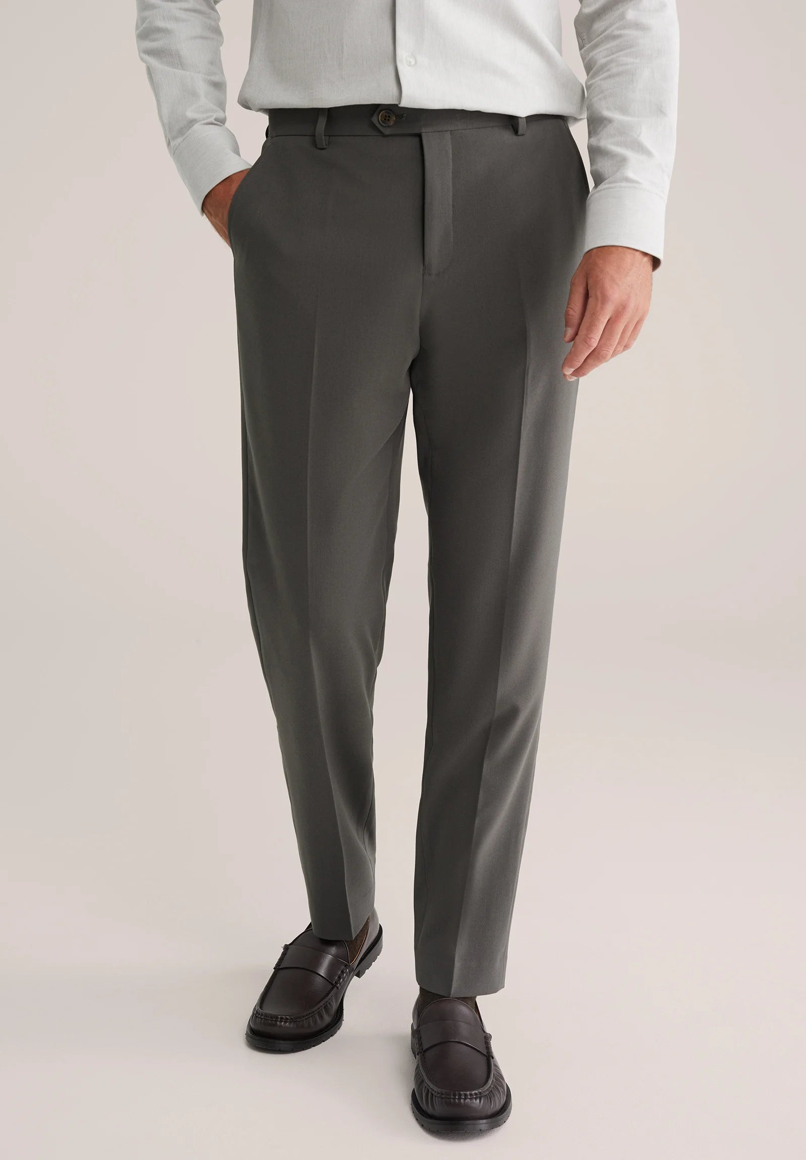 Calça de Alfaiataria Regular Fit - Cinza escuro