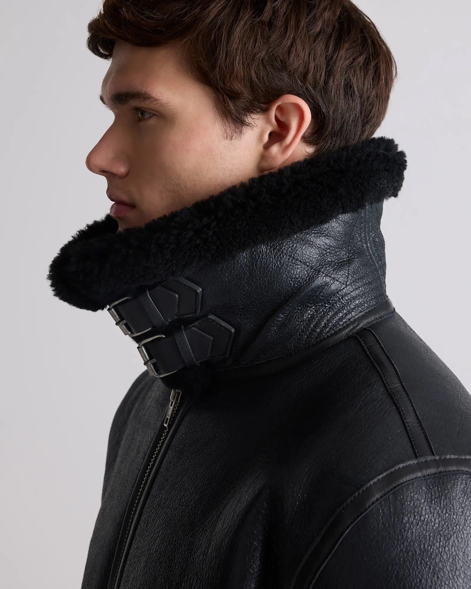 Jaqueta Bomber Masculina em Shearling 100% Natural - Preto