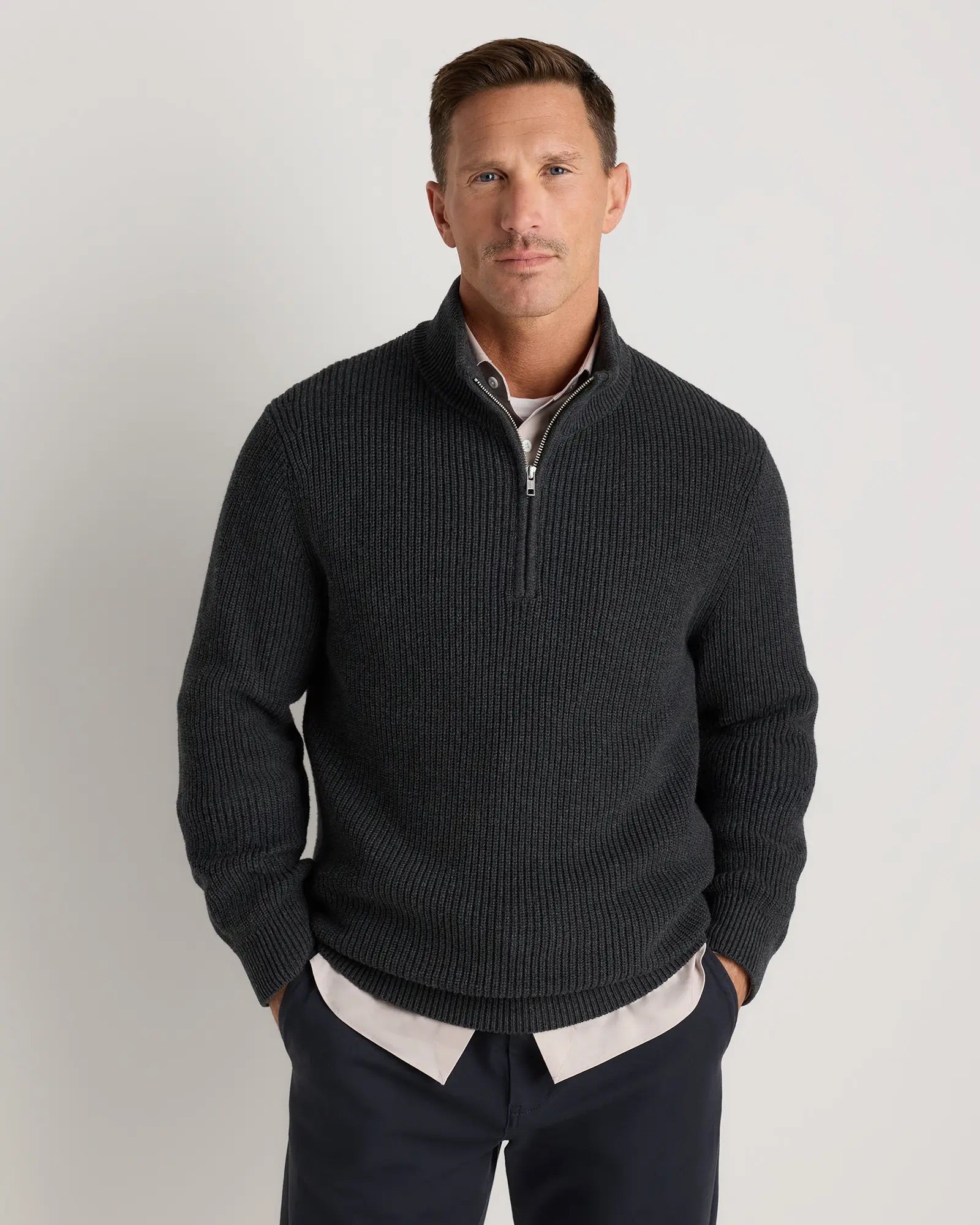 るー Suéter Canelado Quarter Zip em Algodão Orgânico