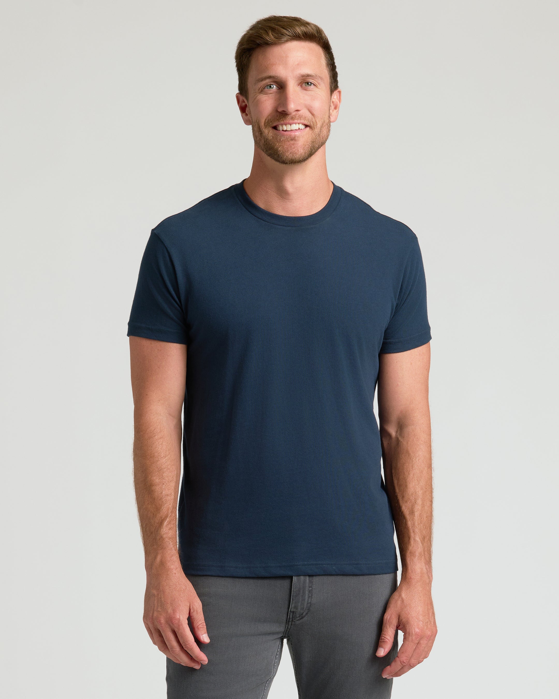 Kit com 3 Camisetas Gola Redonda