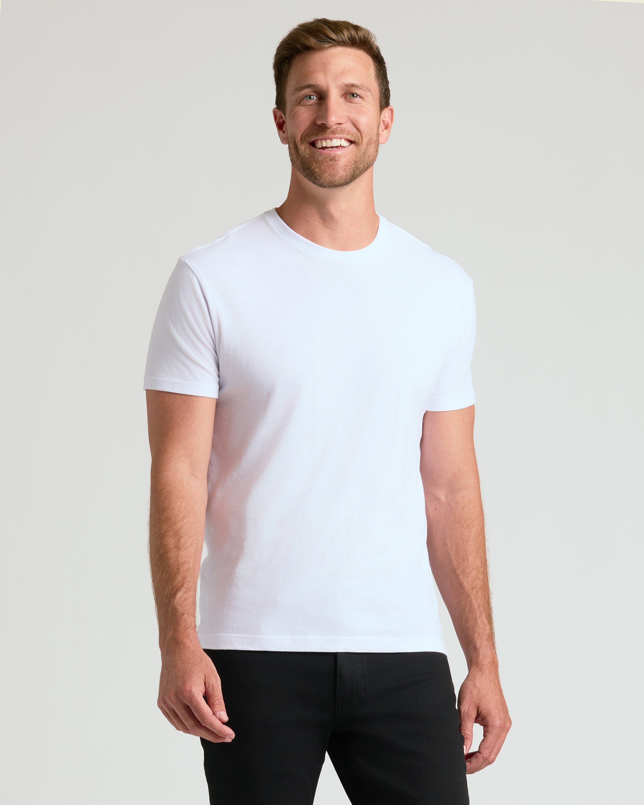 Kit com 3 Camisetas Gola Redonda - Branco
